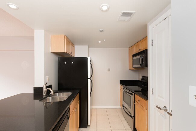 Building Photo - 1225 13th St NW