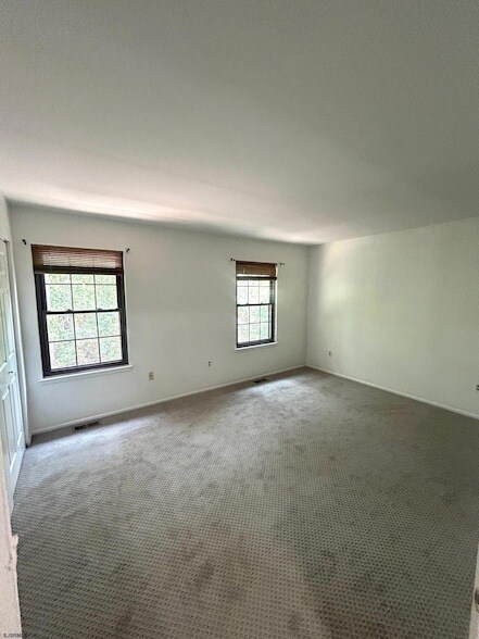Building Photo - 306 Mattix Run
