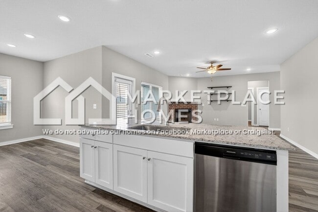 Building Photo - 439 N Otoe St