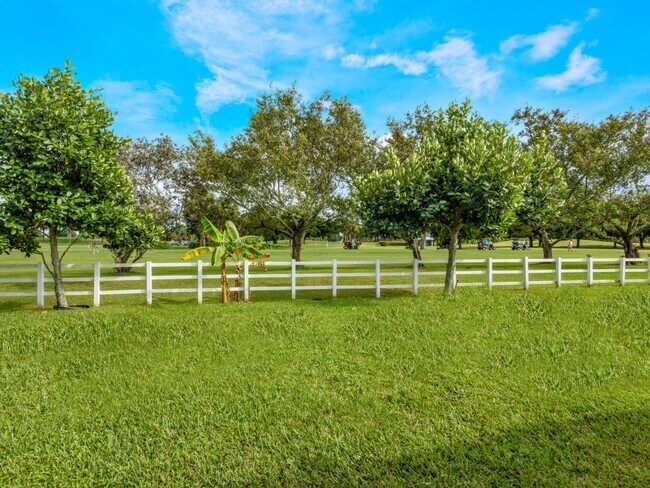 Building Photo - 19508 Hampton Dr