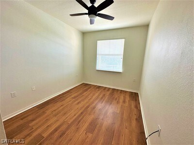 Building Photo - 8490 Kingbird Loop