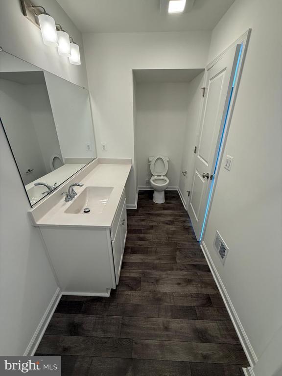 Building Photo - 36106 Wilderness Shores Way