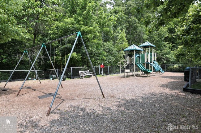 Building Photo - 301 Park Knoll