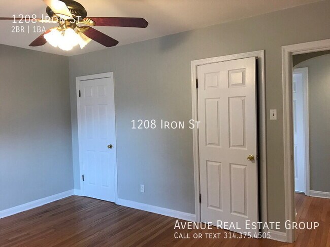 Building Photo - 1208 Iron St