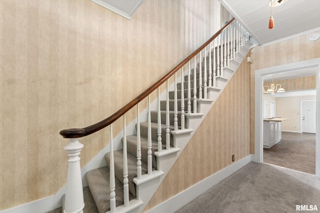 Building Photo - 2442 Mittman Rd