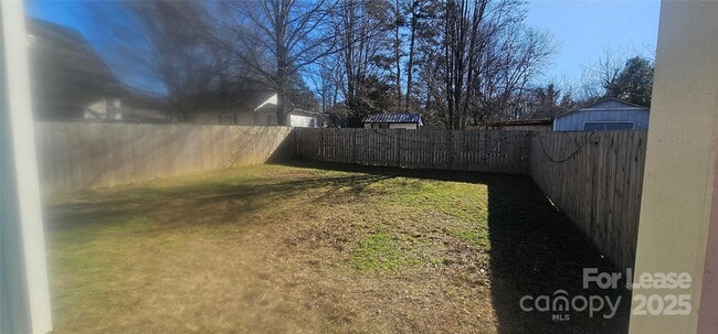 Building Photo - 3912 Ironwood St