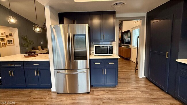 Building Photo - 1504 Dorothy Dr