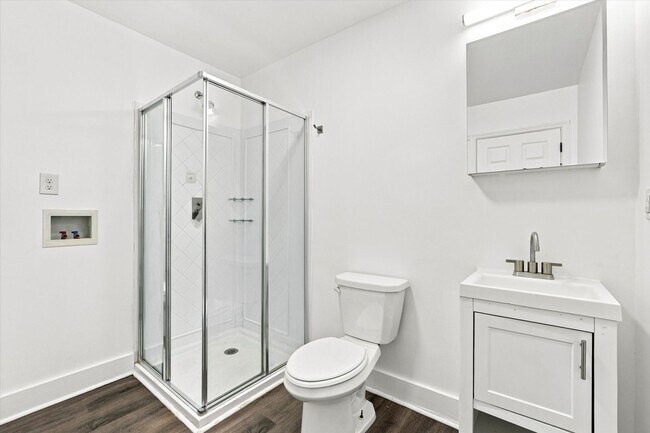 Building Photo - 2BR/3BA Home | North Philly