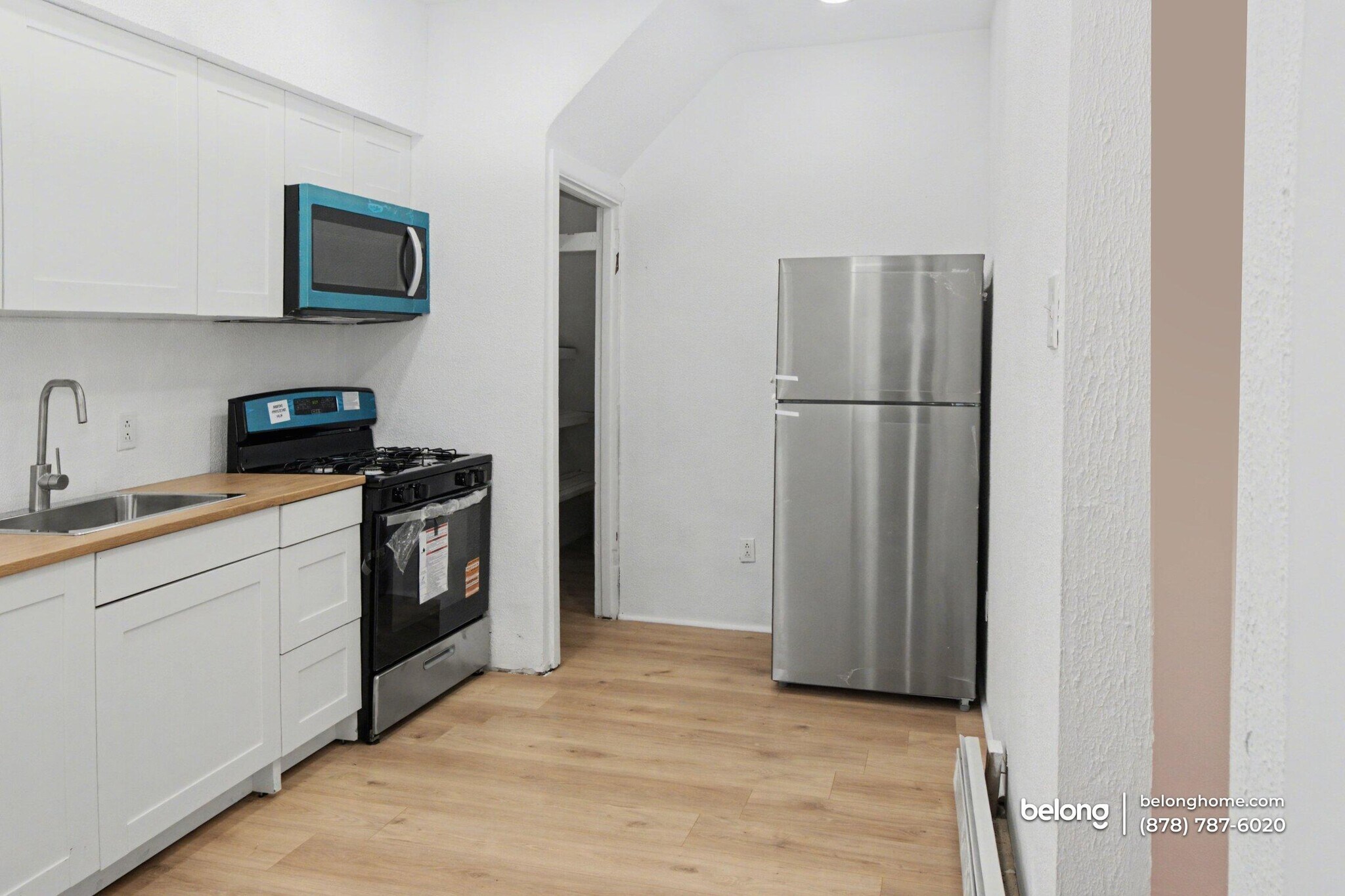 Building Photo - 2309 Valera Ave