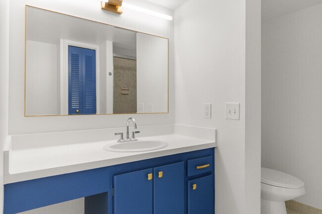 Building Photo - 950 Ponce De Leon Rd