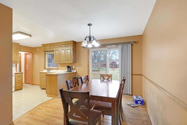 Building Photo - 11333 Welcome Ave N