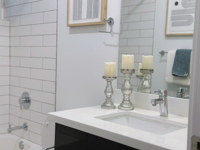 Building Photo - 1525 NW 60th St