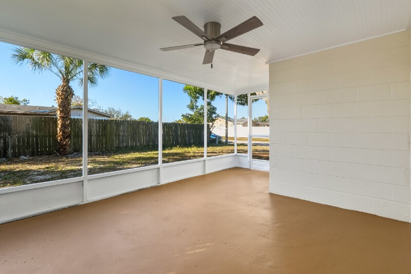 Building Photo - 3208 Holiday Lake Dr