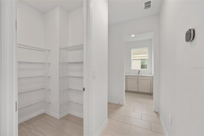 Building Photo - 7564 SW 65th Pl Rd