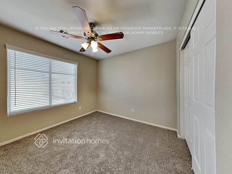 Building Photo - 17503 W Lisbon Ln