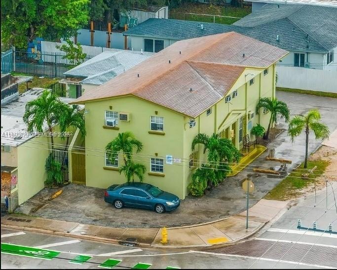 Building Photo - 1500 NW 69th Ter