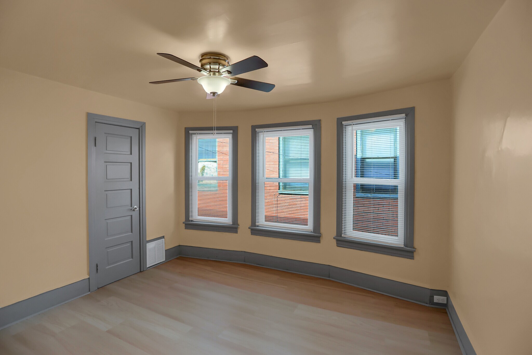 Bedroom 2 - 844 Memorial Ave