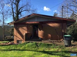 Building Photo - 130 Apple Tree Rd