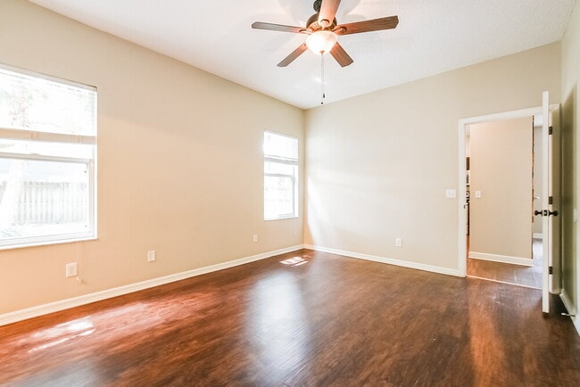 Building Photo - 12720 Woodbury Glen Dr