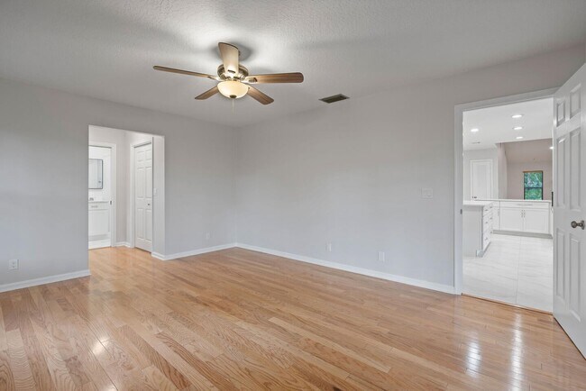 Building Photo - 19075 Talon Way