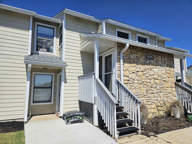 Primary Photo - 1275 College Pkwy