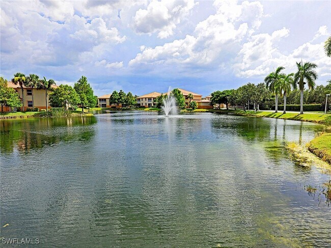 Building Photo - 15460 Bellamar Cir