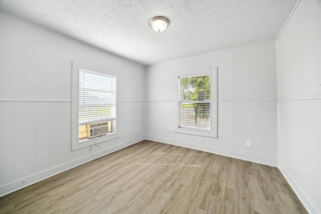Building Photo - 3431 Beulah St