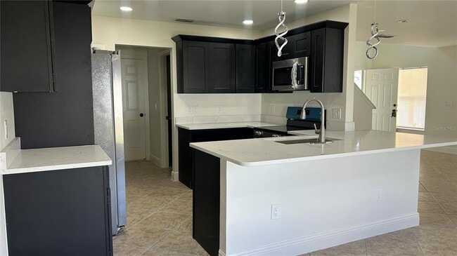 Building Photo - 2425 Ashecroft Dr