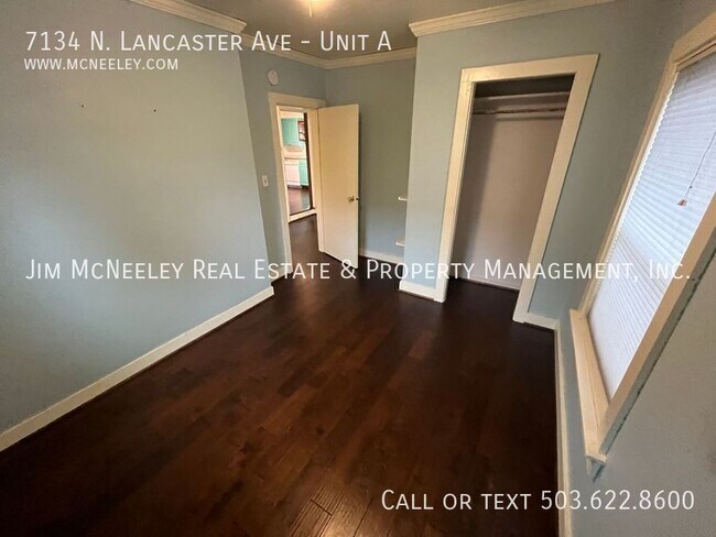 Building Photo - 7134 N Lancaster Ave