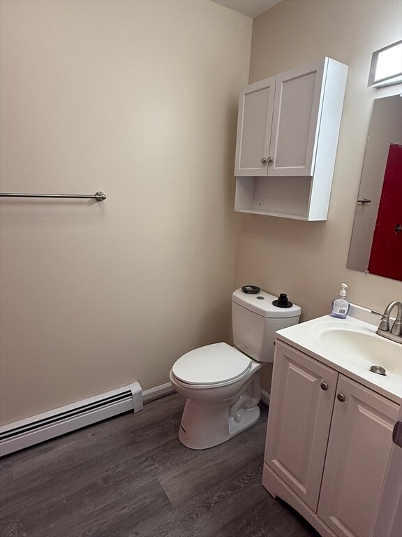 Building Photo - 22 Boyden St