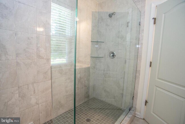 Building Photo - 1600 Hudgins Farm Cir