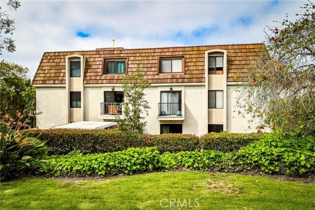 Building Photo - 2357 Palos Verdes Dr W