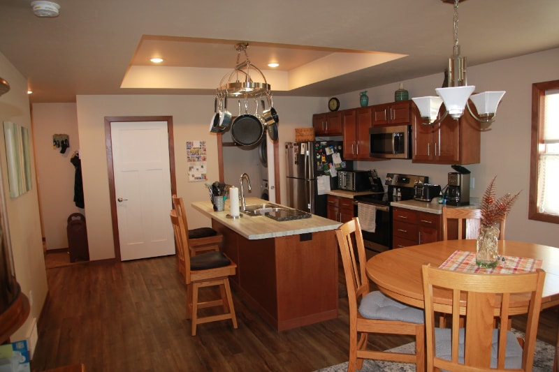 Building Photo - 2411 Welhouse Dr