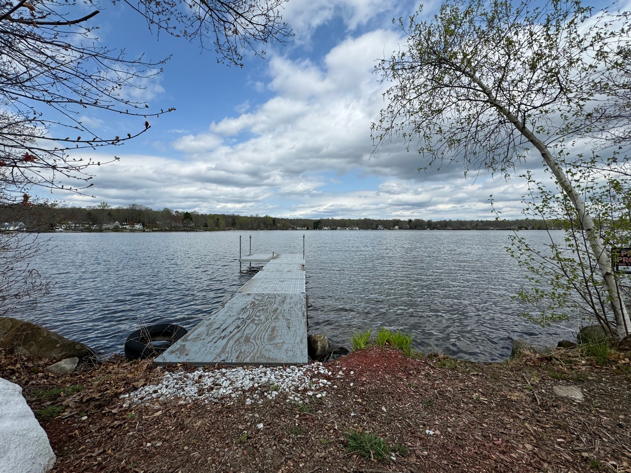 Direct / private, lake access to Lake Pocotopaug - 9R Lake Dr