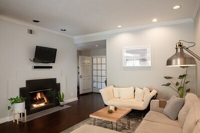 Building Photo - 25054 El Carrizo