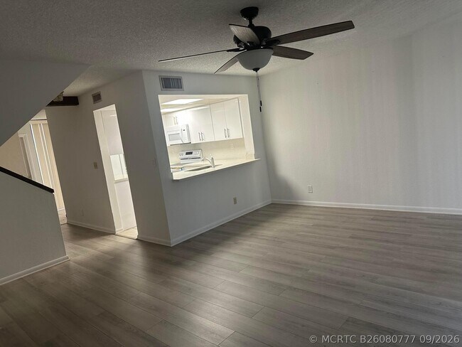 Building Photo - 2811 SW 87th Terrace
