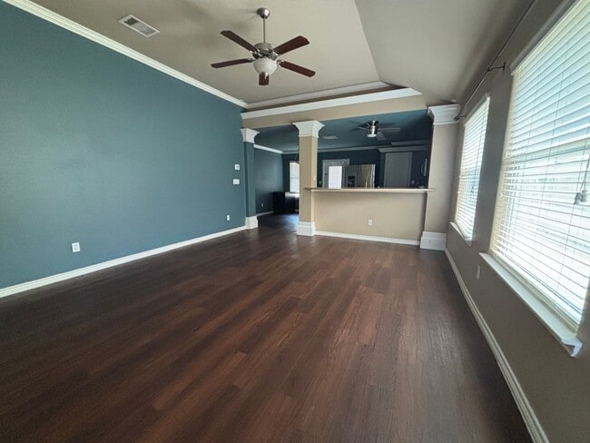 Building Photo - Charming 3BR House in Corpus Christi