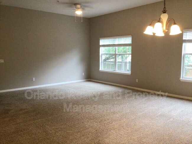 Building Photo - 974 Ashworth Overlook Dr