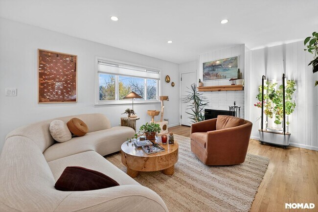 Building Photo - 316 East St