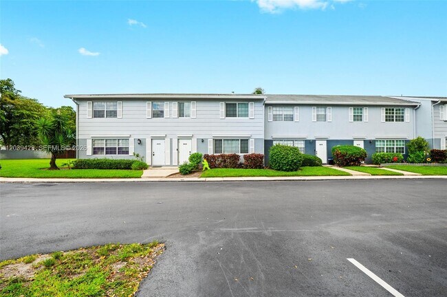 Building Photo - 1774 SW 81st Ln