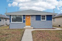 Building Photo - 8610 W Potomac Ave