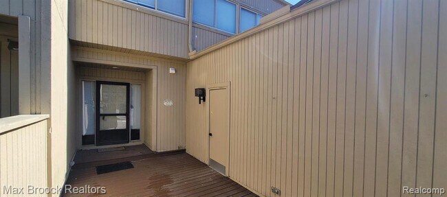 Building Photo - 7416 Azalea Ct