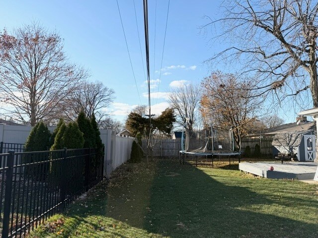 Building Photo - 1616 Mayfield Ave