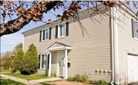 Building Photo - 1485 Quaker Ln