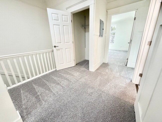 Building Photo - 4758-4764-4764 Mission St