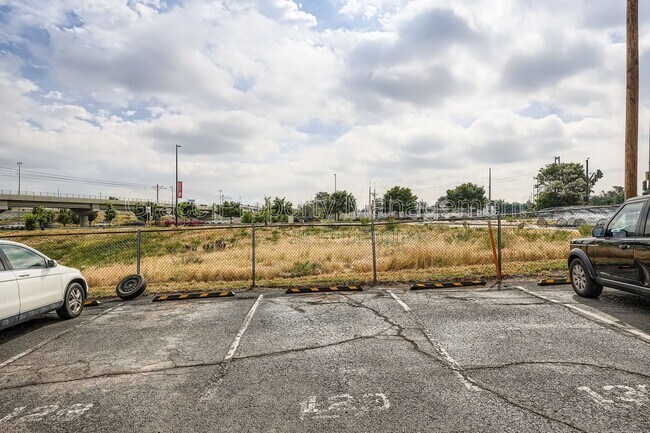 Building Photo - 2225 E Buchtel Blvd