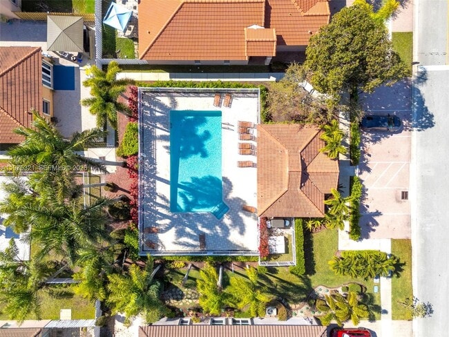 Building Photo - 19249 NW 13th St