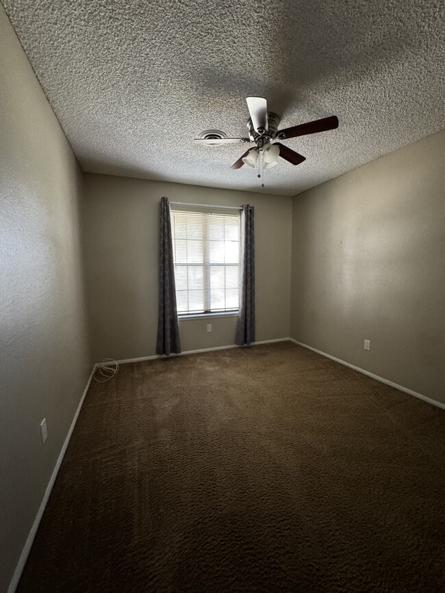 Building Photo - 1591 Christifer Ln