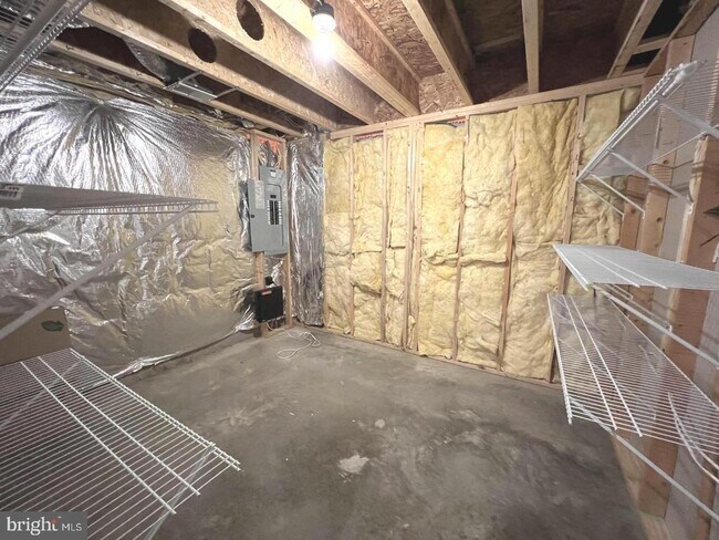 Building Photo - 356 Paladium Ct