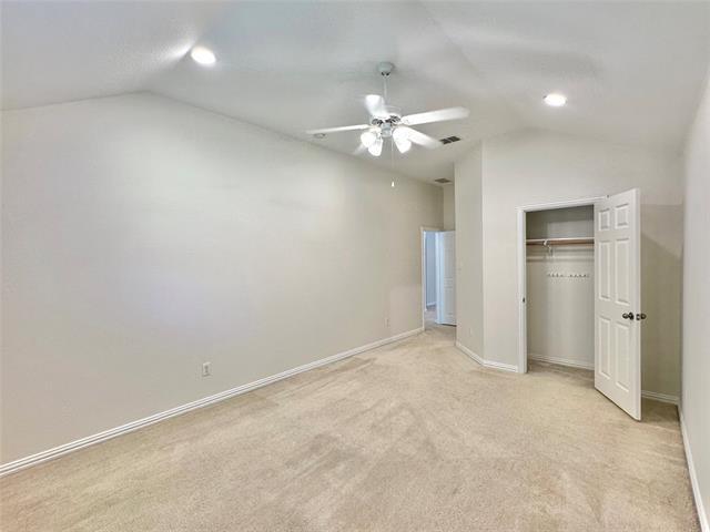 Building Photo - 1924 Countryside Dr